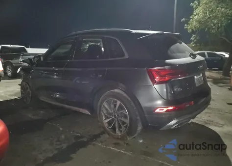 2023 Audi Q5 Premium 45 z USA, uszkodzony, nr VIN WA1GAAFY4P2087389